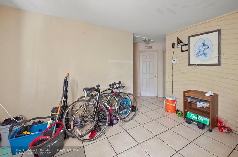 1122 N St, Lake Worth FL 33460-5246 exterior