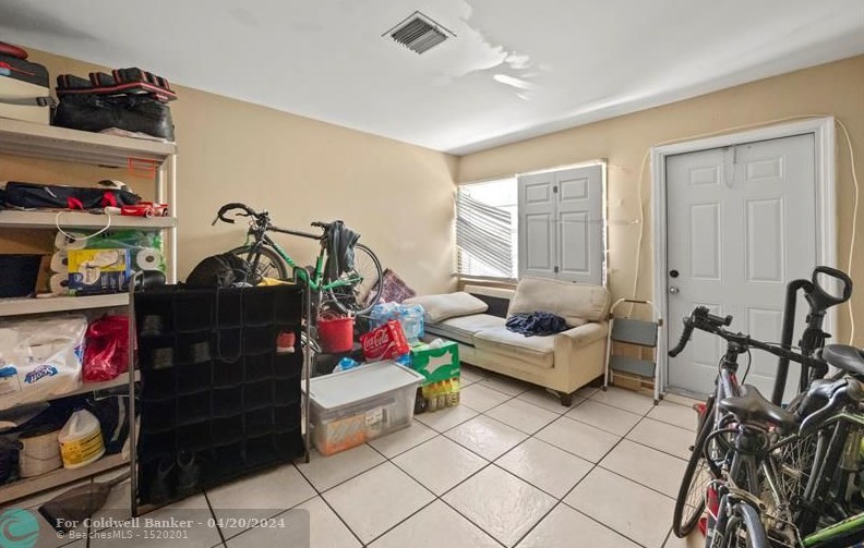 1122 N St, Lake Worth FL 33460-5246 exterior