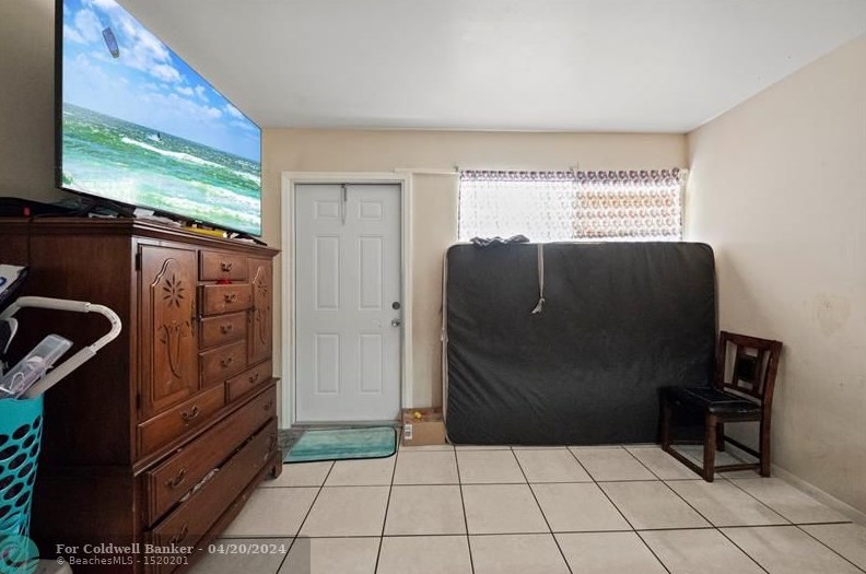 1122 N St, Lake Worth FL 33460-5246 exterior