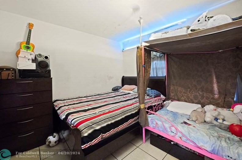 1122 N St, Lake Worth FL 33460-5246 exterior