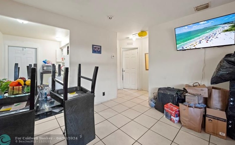 1122 N St, Lake Worth FL 33460-5246 exterior