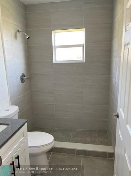 823 Helena Dr, Lake Worth FL  33461-3138 exterior