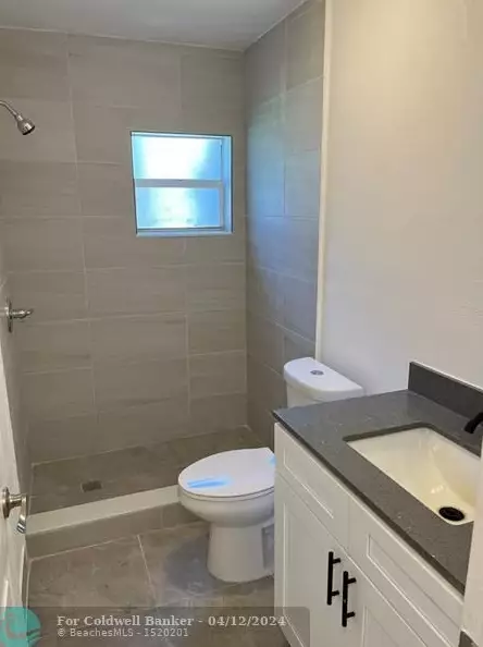 823 Helena Dr, Lake Worth FL  33461-3138 exterior