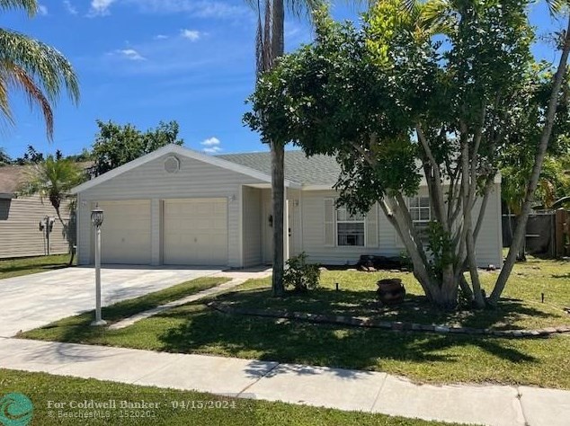 5058 Canal Cir, Lake Worth, FL 33467-1832