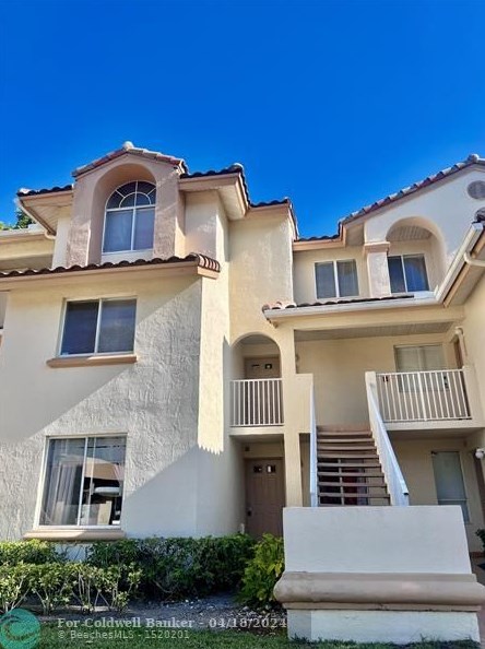 15205 Glenmoor Dr, West Palm Beach, FL 33409-2812
