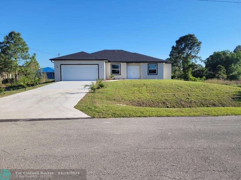 3007 42nd St, Lehigh Acres, FL 33971