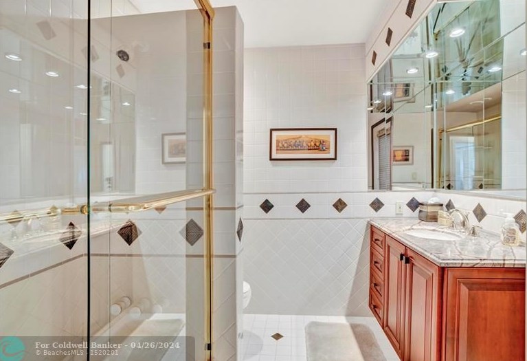 3341 37 St, Hollywood FL 33021-2520 exterior