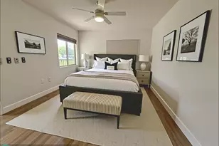 1650 SW 124th Terrace, Pembroke Pines, FL 33027 - Photo 2