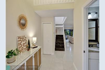 2101 NW 45th Ave - Photo 1