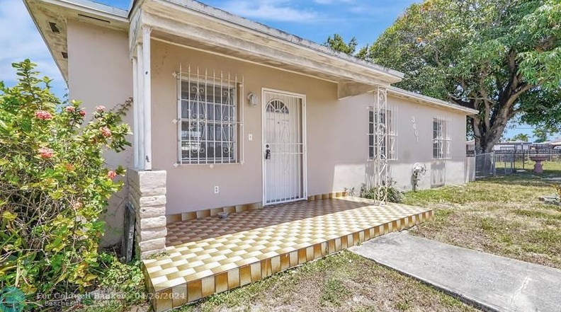 3601 E 9th Ln, Hialeah, FL 33013