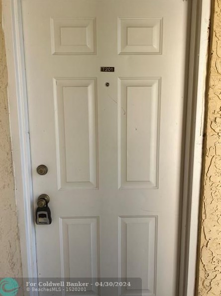 1604 Green Acres Cir, Fort Pierce FL  34952-4259 exterior