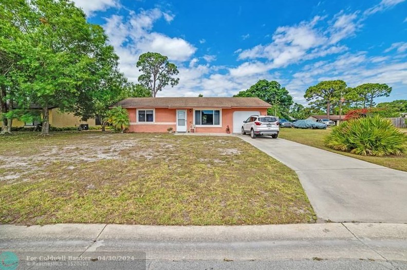 2065 7th Dr, Vero Beach, FL 32962-7044