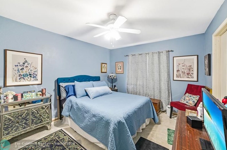 2065 7 Dr, Vero Beach FL  32962-7044 exterior