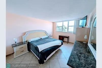 1893 S Ocean Dr, Unit #405, Hallandale Beach, FL 33009 - Photo 6