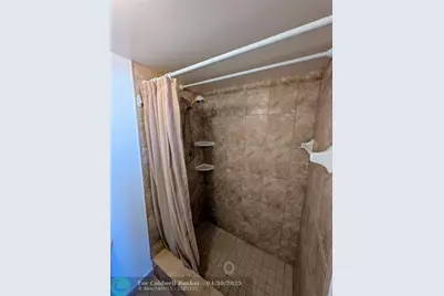 1893 S Ocean Dr, Unit #405, Hallandale Beach, FL 33009 - Photo 10