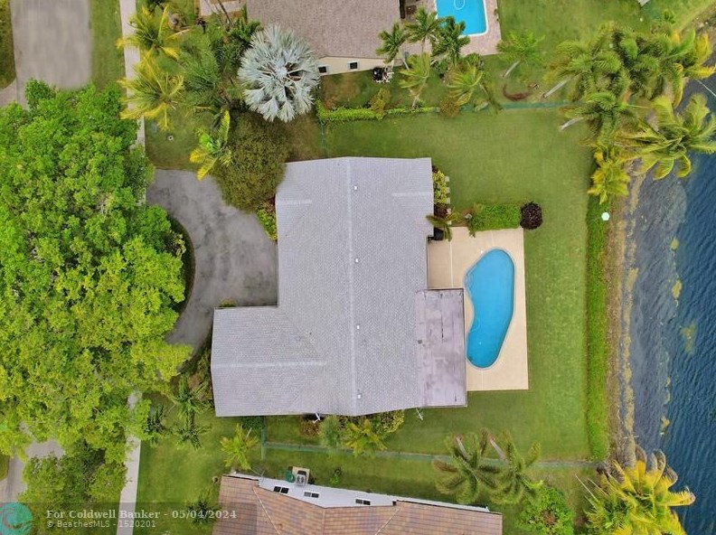 3607 Bridge Rd, Hollywood, FL 33026-1239