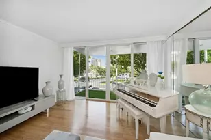 800 SE 4th St, Fort Lauderdale, FL 33301 - Photo 8