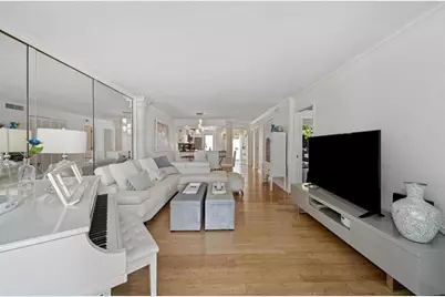 800 SE 4th St, Unit #104, Fort Lauderdale, FL 33301 - Photo 18