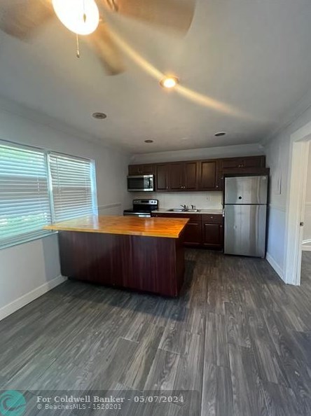 818 Nw 3rd St #2, Dania Beach, FL 33004