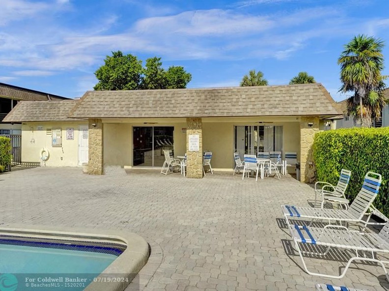 9915 Sandalfoot Blvd #417, Boca Raton, FL 33428