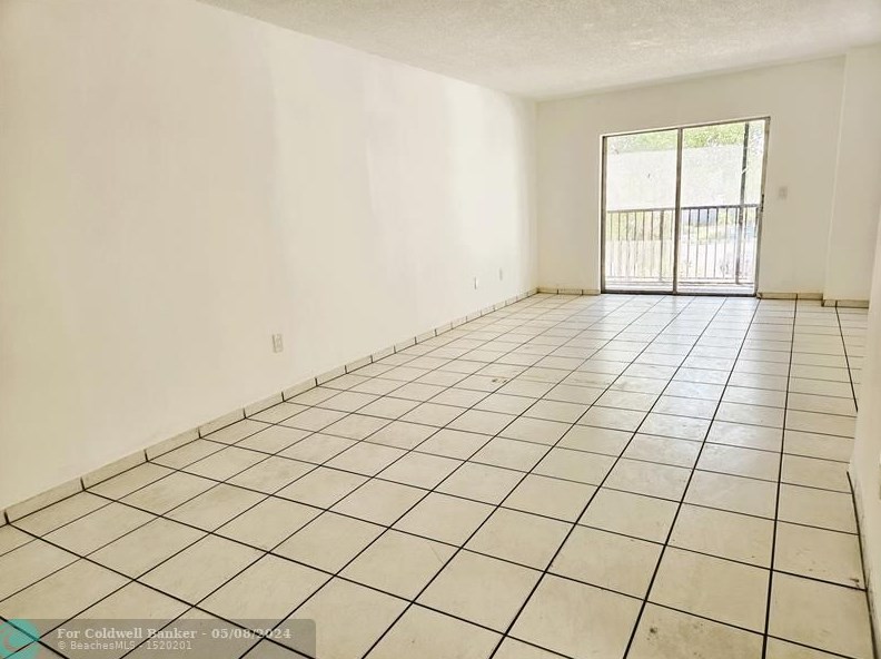 13455 Ne 10th Ave #302, Miami, FL 33161