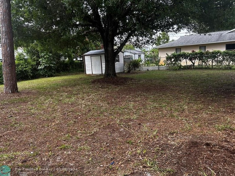 534 Faith Ter, Fort Pierce FL 34983-3210 exterior