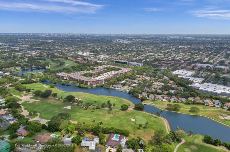 2806 46th Ave, Hollywood FL  33021-2928 exterior