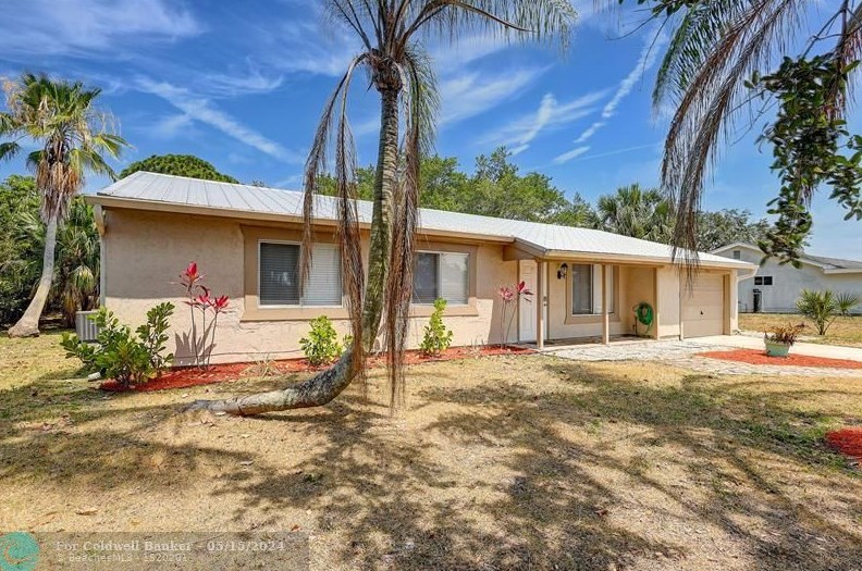 766 Belmont Cir, Port Saint Lucie, FL 34953-6337