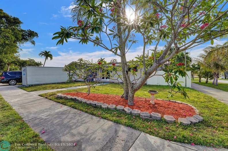 303 Rainbow Dr, Hollywood, FL 33021-6709