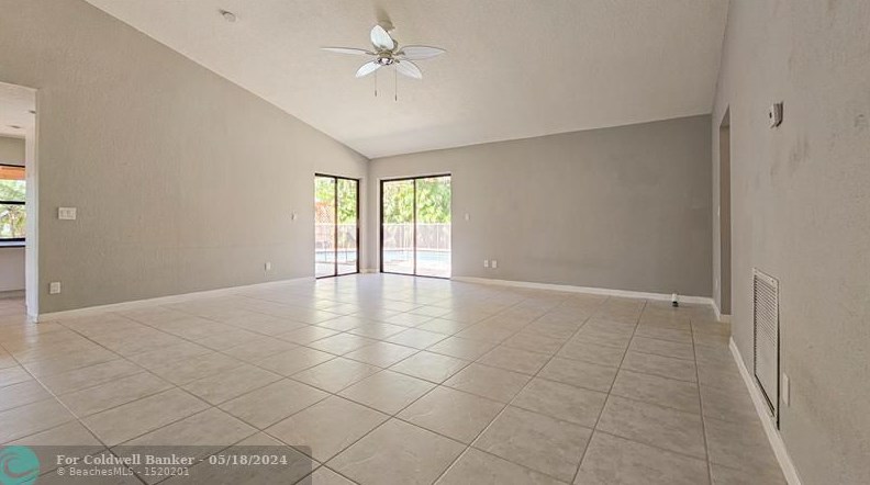 2840 Begonia Way, Hollywood, FL 33026