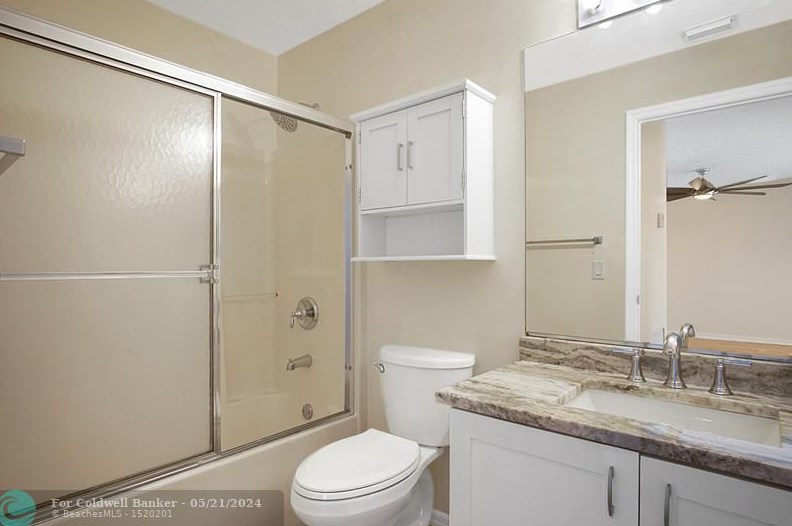 5626 Travelers Way, Fort Pierce FL 34982-3989 exterior