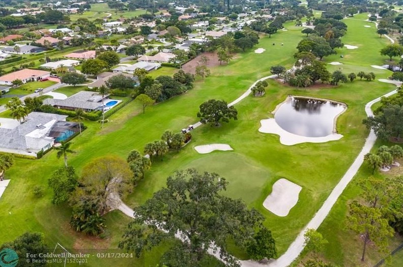525 Muirfield Dr, Lake Worth FL  exterior