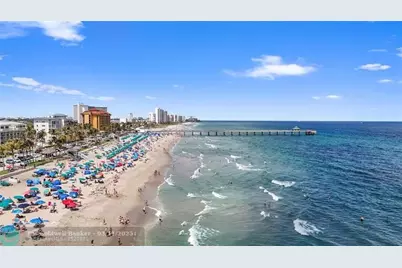 330 SE 20 Ave, Unit #307, Deerfield Beach, FL 33441 - Photo 2
