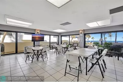 330 SE 20 Ave, Unit #307, Deerfield Beach, FL 33441 - Photo 44