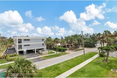 330 SE 20 Ave, Unit #307, Deerfield Beach, FL 33441 - Photo 38