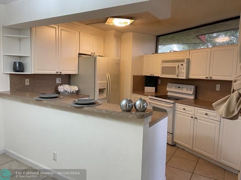 8159 Severn Dr, Boca Raton, FL 33433-8544