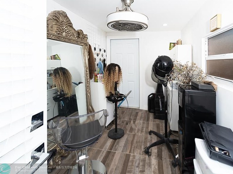 5809 Pierce St, Hollywood FL  33021-6246 exterior