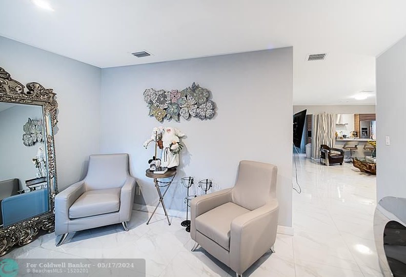 5809 Pierce St, Hollywood, FL 33021-6246