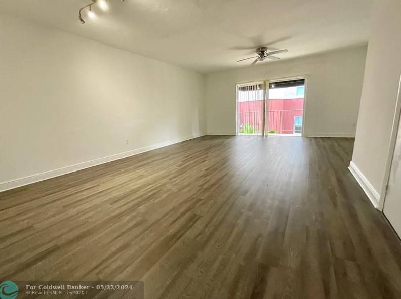 9357 Sw 77th Ave #15-212, Miami, FL 33156
