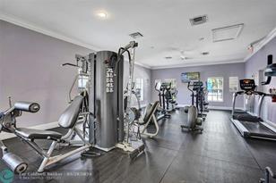 6249 Bay Club Dr, Fort Lauderdale, FL 33308 - Photo 58