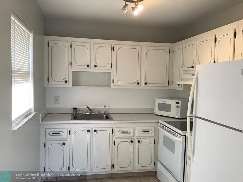 189 Saxony D #189, Delray Beach, FL 33446
