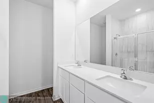 256 SW Grove Ave, Port Saint Lucie, FL 34983 - Photo 12