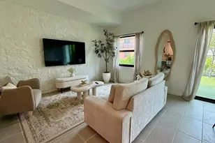 2526 Pierce St, Hollywood, FL 33020 - Photo 4