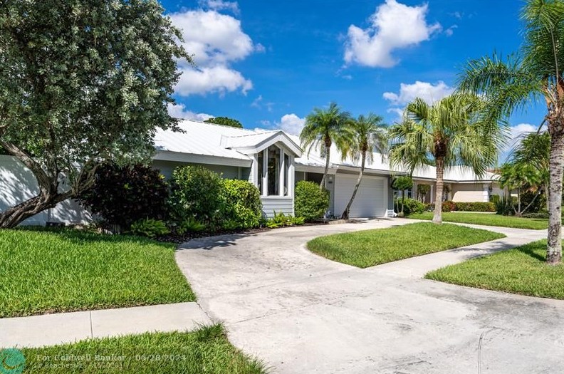 6800 Calle Del Paz, Boca Raton, FL 33433-6406