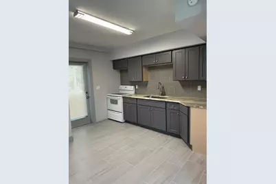 2404  Florida Ave, Fort Pierce, FL 34950 - Photo 4