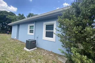 2404 Florida Ave, Fort Pierce, FL 34950 - Photo 2