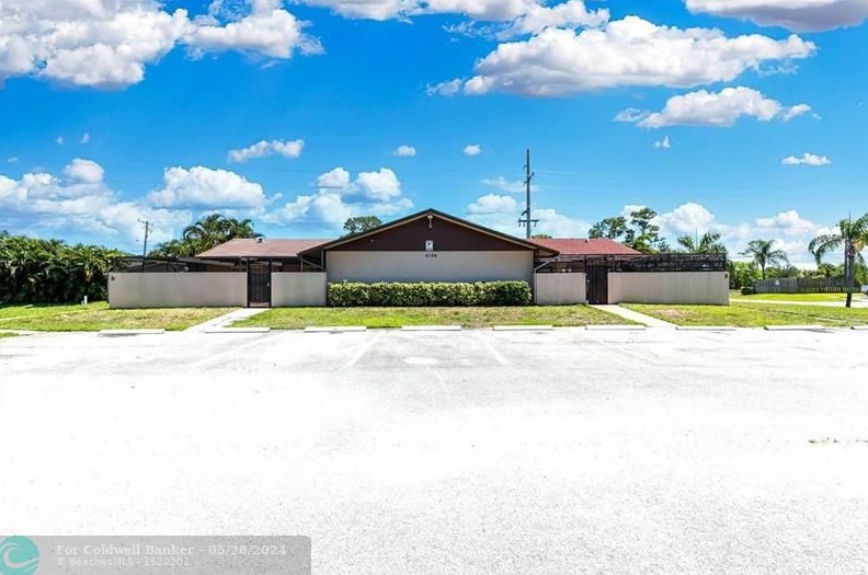 4758 Sunny Palm Cir, West Palm Beach, FL 33415-2863