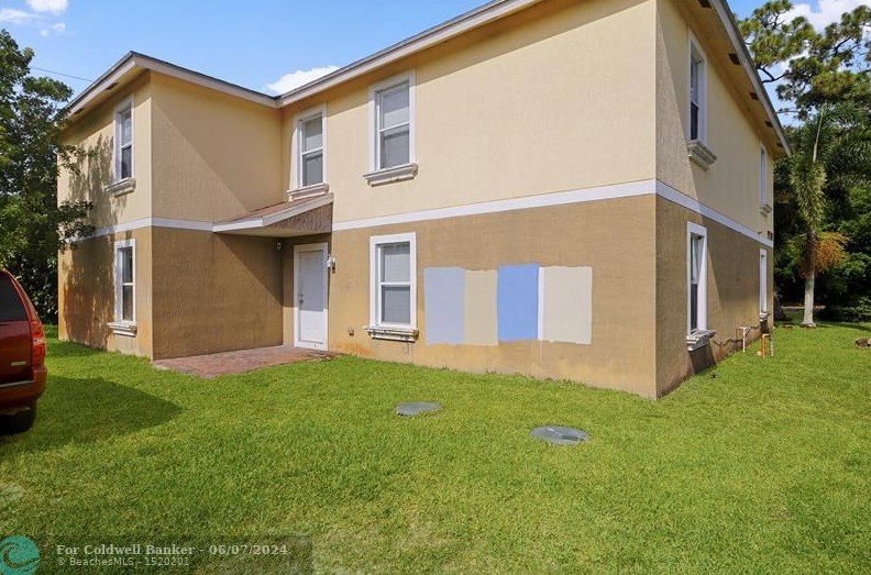 2210 34th St, Fort Pierce, FL 34947-4509