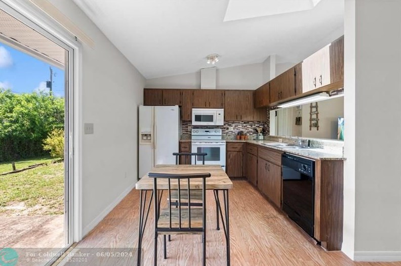 1520 18th Ave, Vero Beach FL  32962-6205 exterior