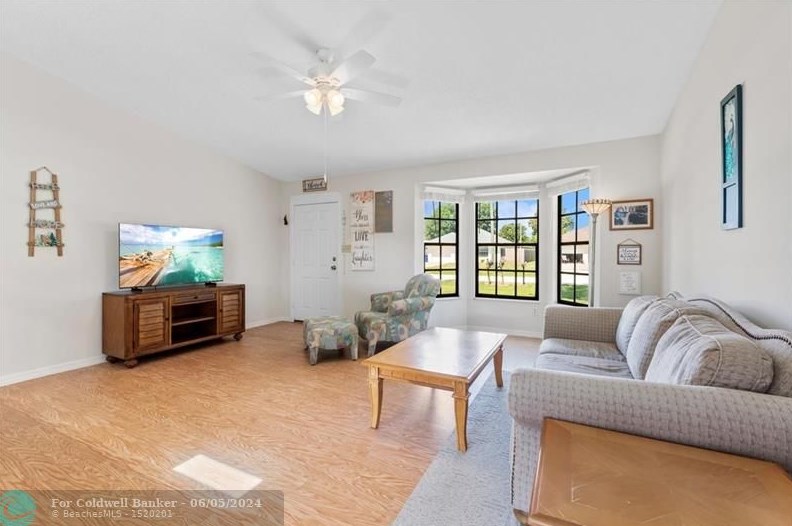 1520 18th Ave, Vero Beach FL  32962-6205 exterior